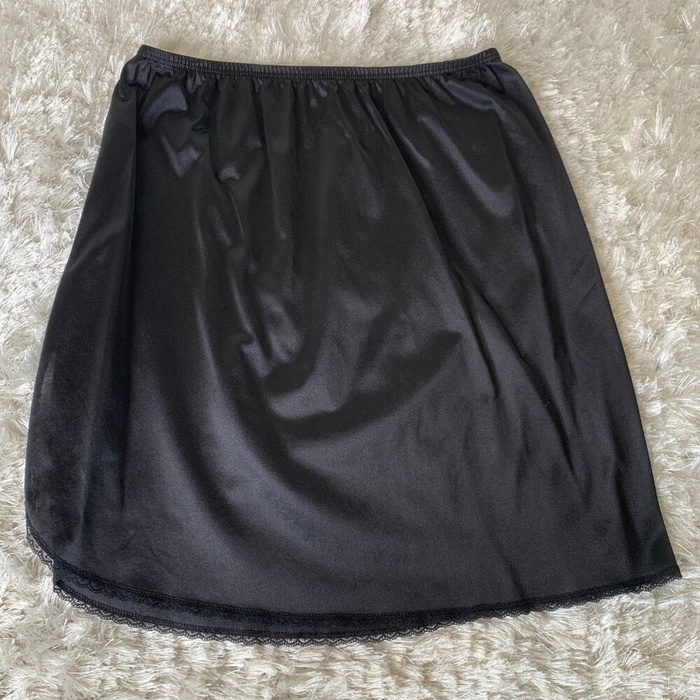 Vassarette Black Mini Slip Sz Medium Lace Trimmed Slit